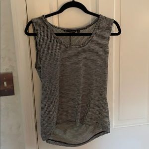 Athleta tank